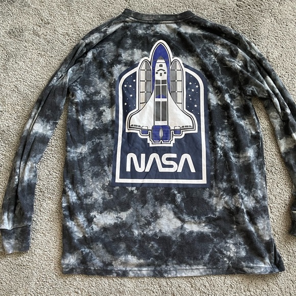 Long sleeve nasa tee - Picture 2 of 4